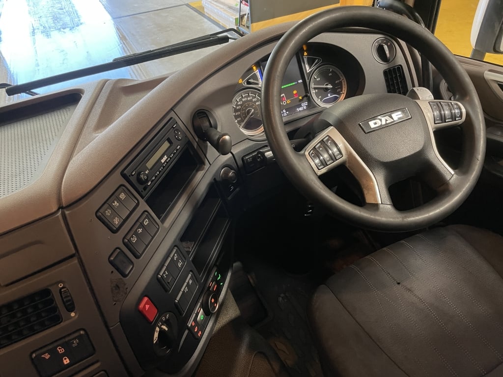 DAF XF106 530 SUPERSPACE *EURO 6* 6X2 TRACTOR UNIT – 2020 – WH70 FDF