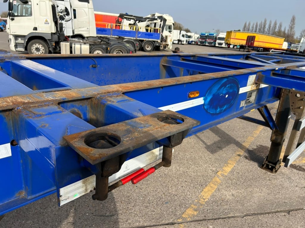 DENNISON LOCK AND GO SLIDING SKELETAL TRAILER – 2013 – C354476