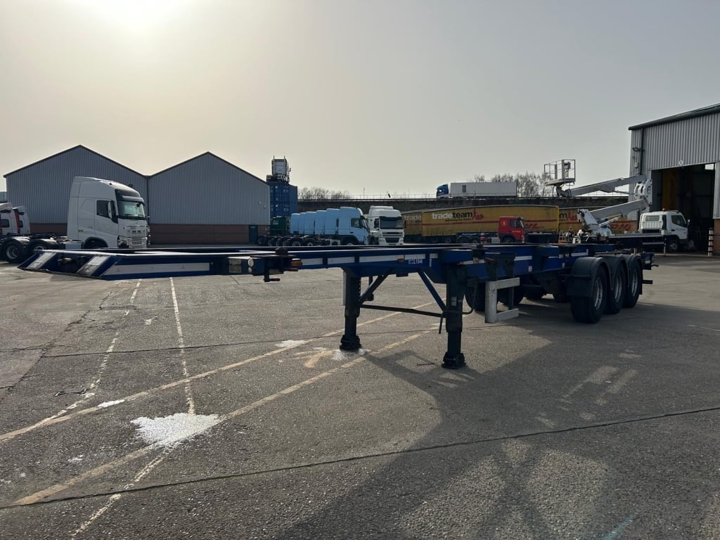 DENNISON LOCK AND GO SLIDING SKELETAL TRAILER – 2013 – C354476