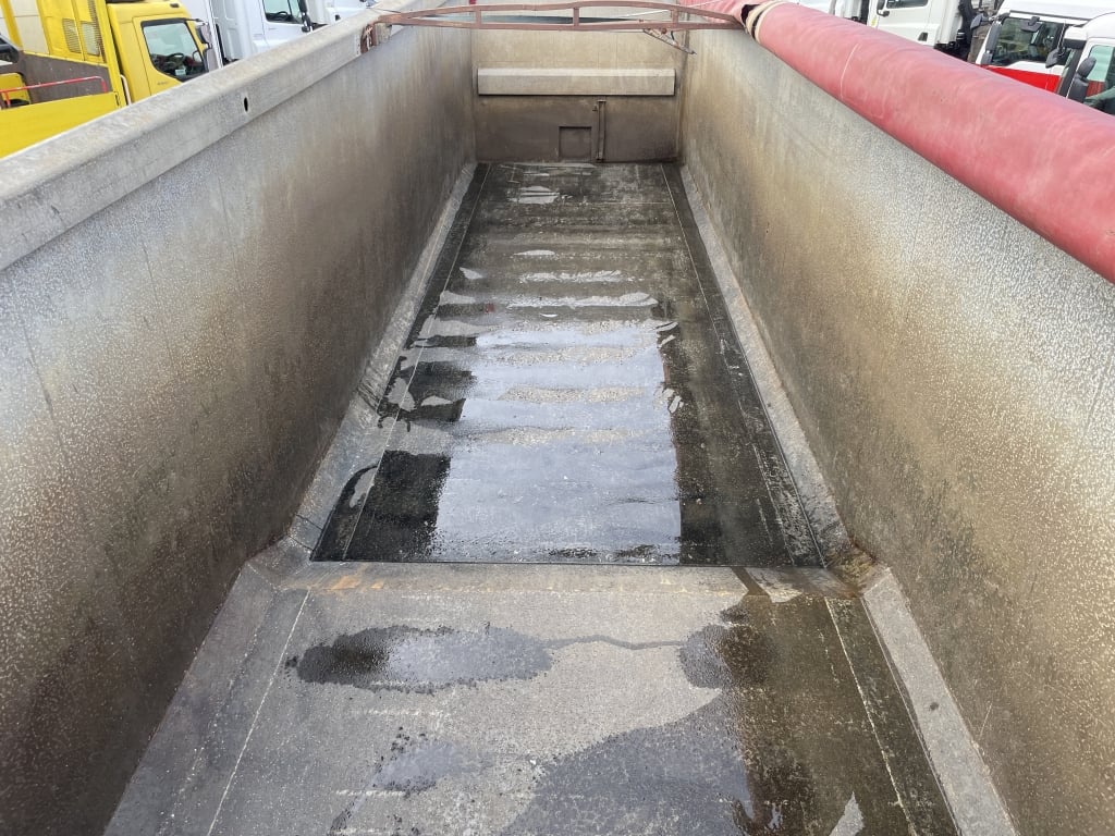 CRANE FRUEHAUF 67 CU-YD ALUMINIUM PLANK SIDED BULK TIPPING TRAILER – 2014 – C381815