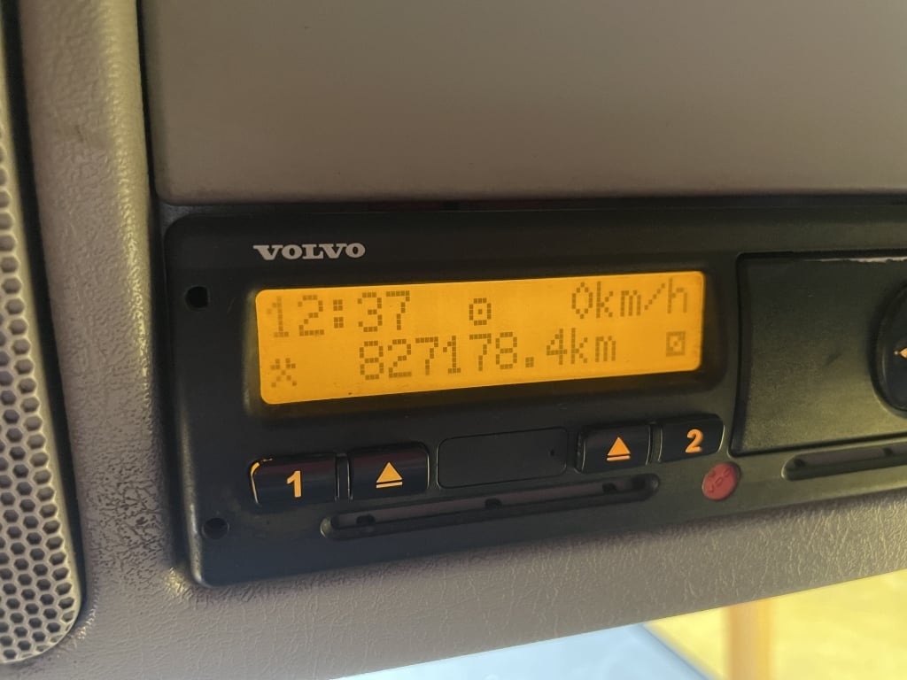 VOLVO FM 440 GLOBETROTTER EURO 5, 6X4 TRACTOR UNIT – 2009 – KV09 WRR