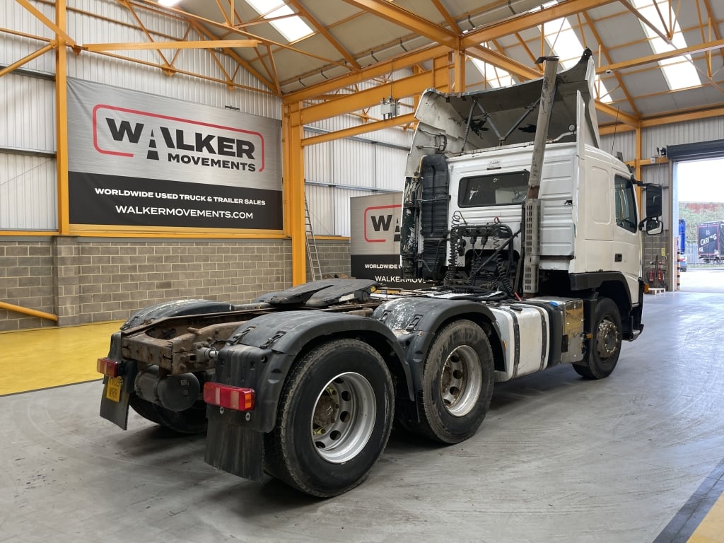 VOLVO FM 440 GLOBETROTTER EURO 5, 6X4 TRACTOR UNIT – 2009 – KV09 WRR