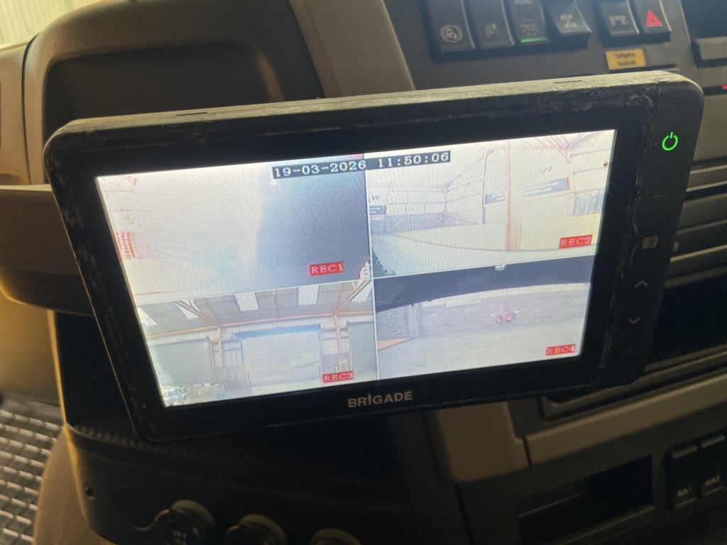 VOLVO FM 450 *EURO 6* 8X4 ALUMINIUM INSULATED TIPPER – 2016 – RY16 AXJ