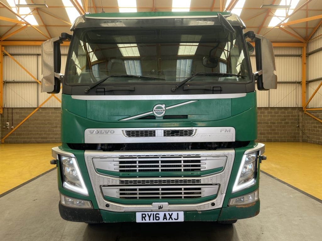 VOLVO FM 450 *EURO 6* 8X4 ALUMINIUM INSULATED TIPPER – 2016 – RY16 AXJ