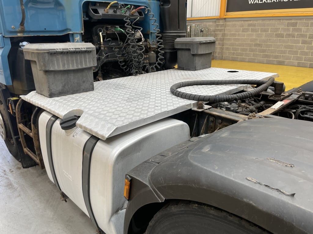 Tracteur routier DAF XF106 530 *EURO 6* à cabine Space 6x2 avec essieu traîné – 2019 – SW68 LVR