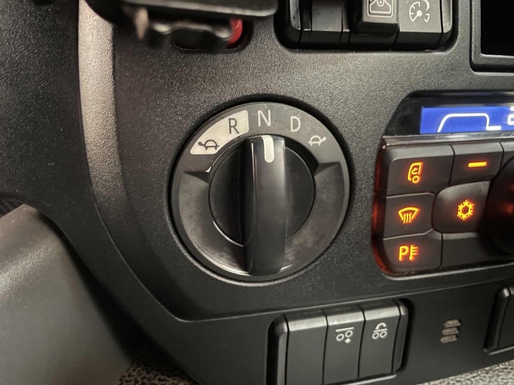 DAF CF410 *EURO 6*, 6x2, remorque à timon, plateau à ridelles, équipée de citernes à mélasse – 2019 – T23 DBG