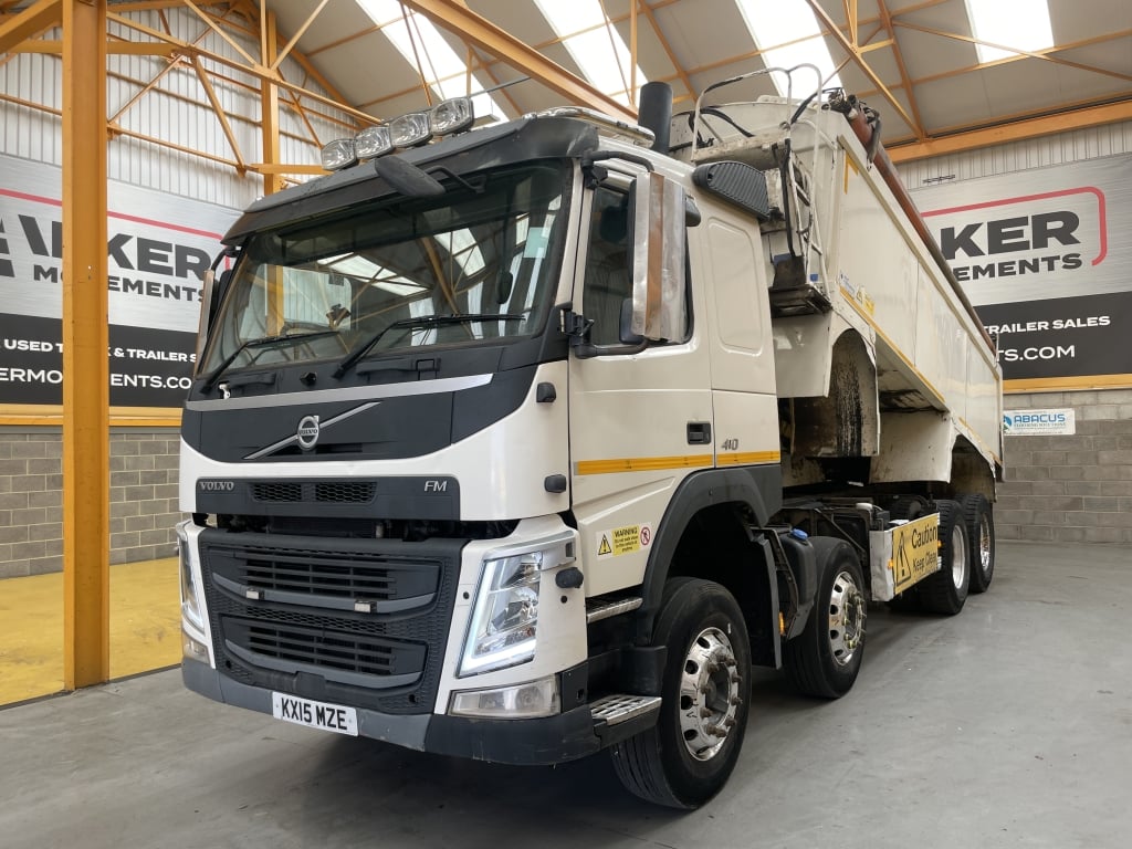 VOLVO FM 370 *EURO 6* 8X4 ALUMINIUM INSULATED TIPPER – 2015 – KX15 MZE