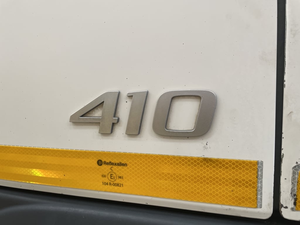 VOLVO FM 370 *EURO 6* 8X4 ALUMINIUM INSULATED TIPPER – 2015 – KX15 MZE
