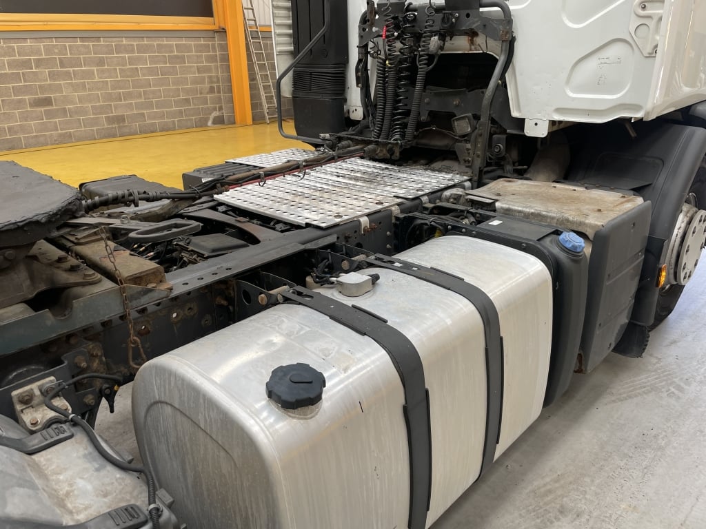 Tracteur Renault Premium Alliance Euro 5, 4x2 – 2013 – LT63 UCM