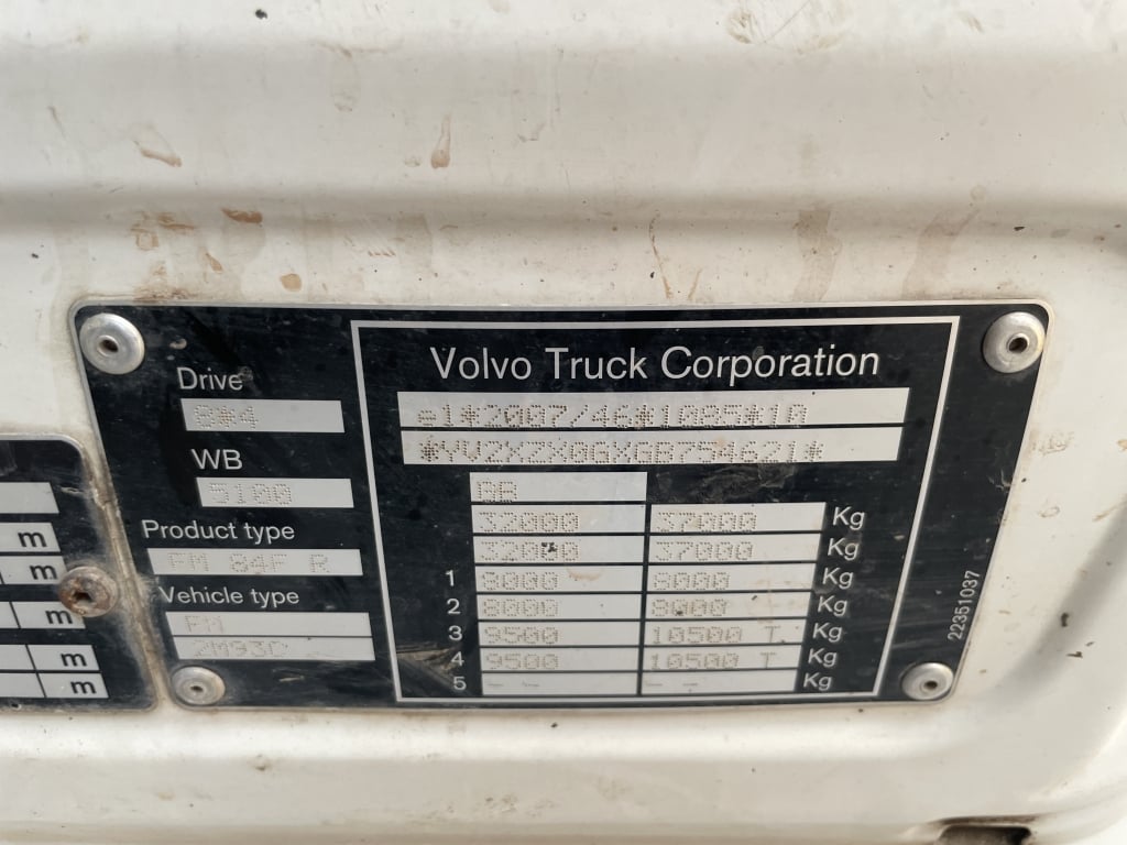 VOLVO FM 450 *EURO 6* 8x4 BENNE BASCULANTE ISOLÉE EN ALUMINIUM – 2016 – SF65 VJB