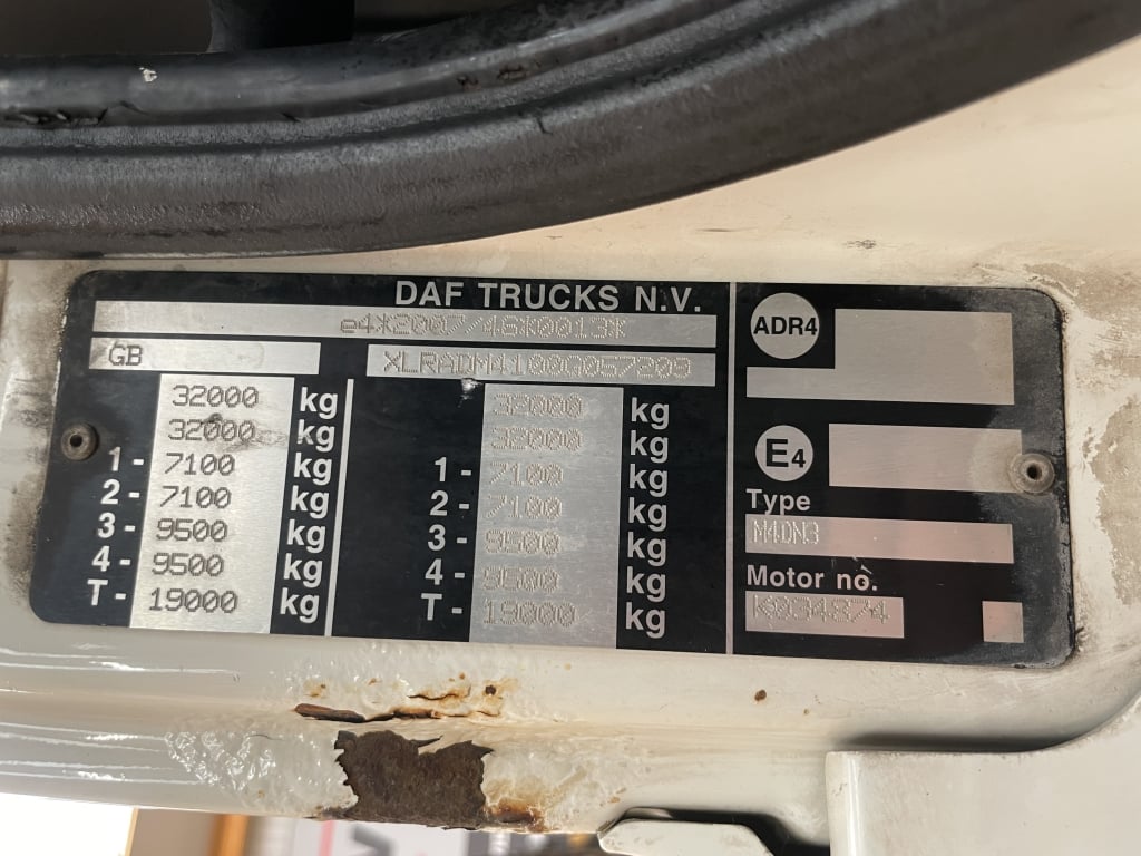 DAF CF400 *EURO 6* 8X4 HOOKLOADER – 2015 – YH15 GBO