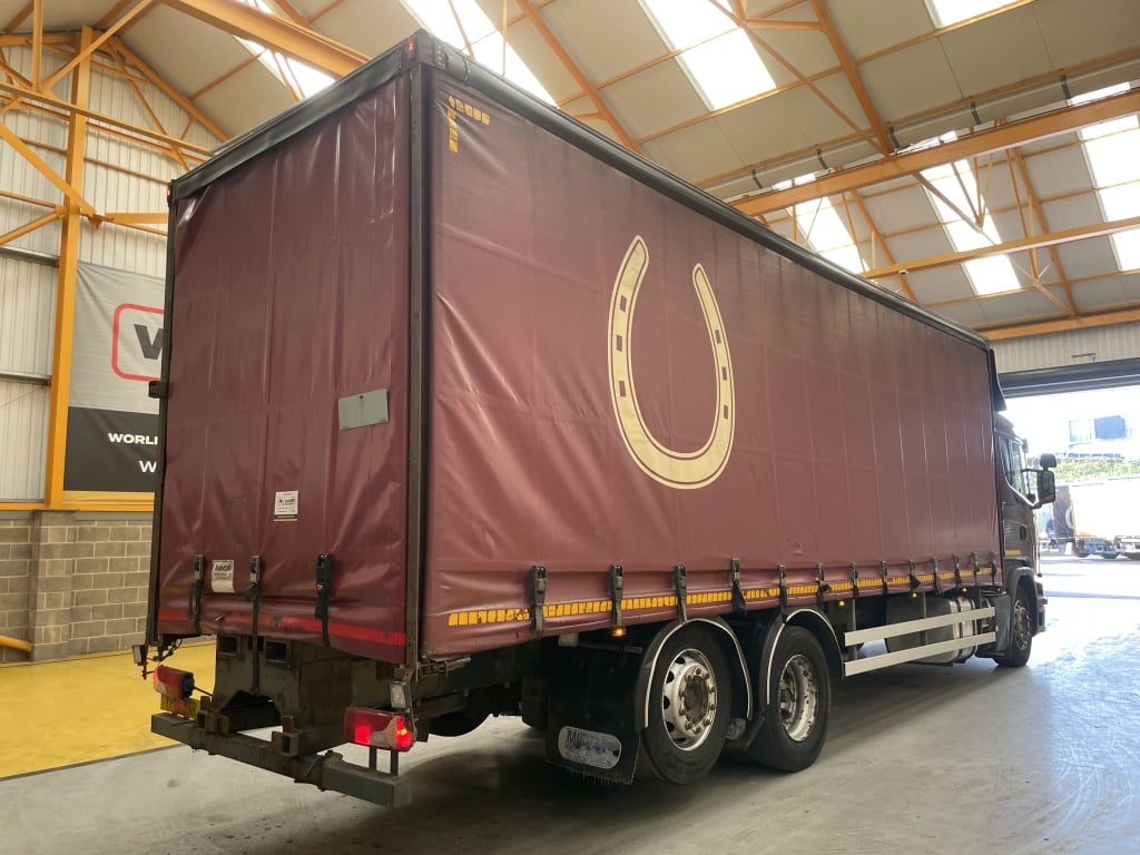 SCANIA G320 HIGHLINE *EURO 6* 26 TONNE 6X2 CURTAINSIDER – 2015 – YP15 ONR