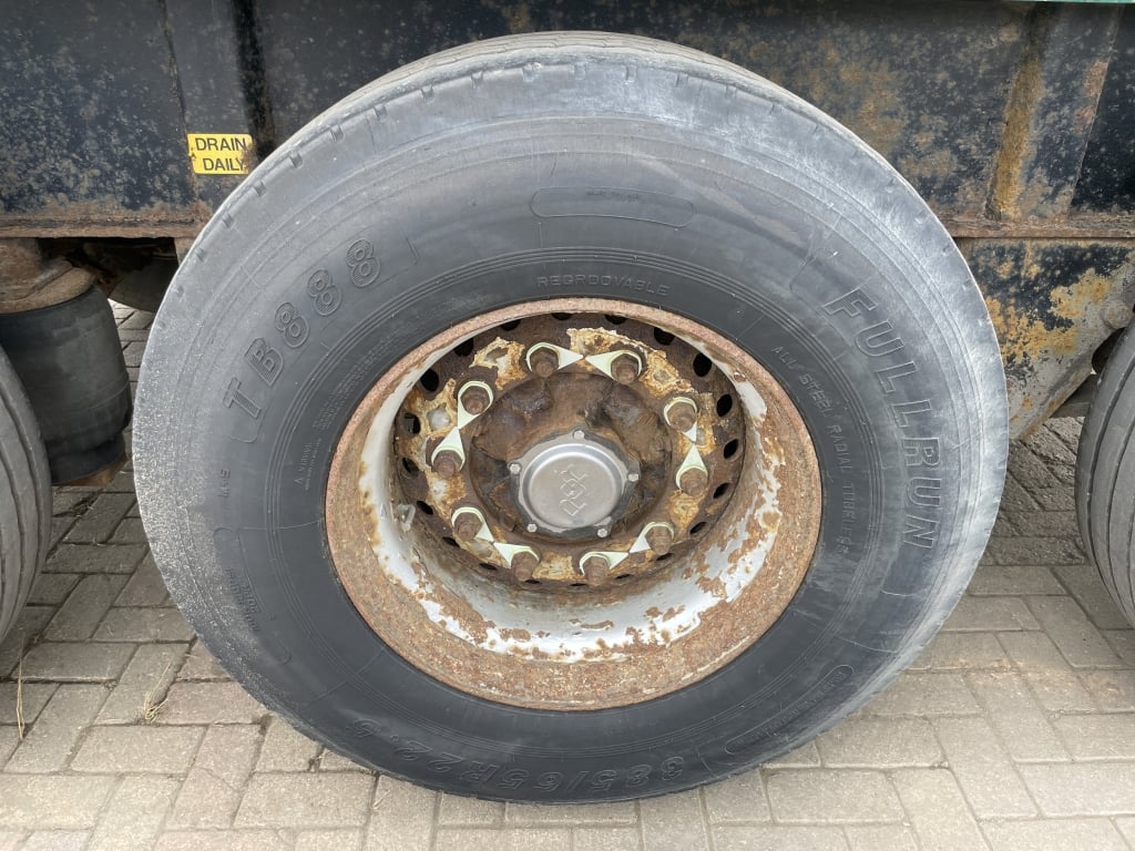 WEIGHTLIFTER ALUMINIUM BULK TIPPING TRAILER – 2001 – C078048