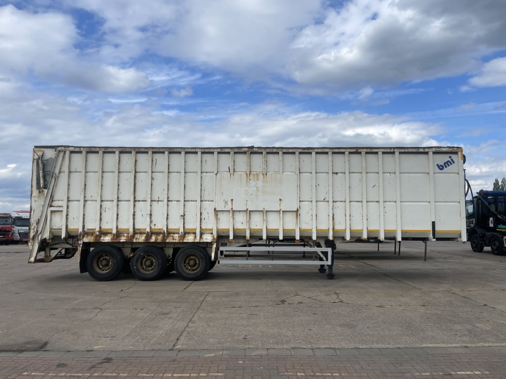 BMI 100 CU-YD STEEL EJECTOR TRAILER – 2012 – C350247