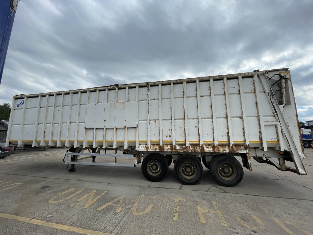 BMI 100 CU-YD STEEL EJECTOR TRAILER – 2012 – C350247