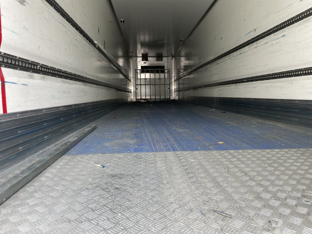 GRAY AND ADAMS 44FT FRIDGE/FREEZER BOX TRAILER – 2015 – C388750