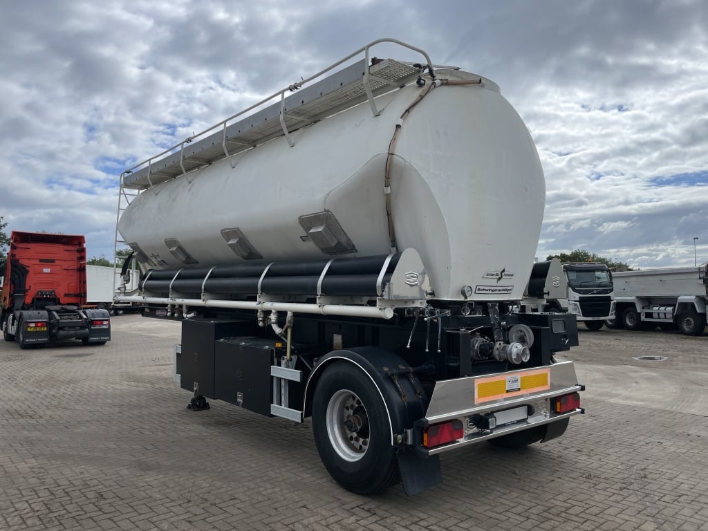SPITZER LITRE SINGLE AXLE CEMENT TANKER/BLOWER TRAILER – 2006 – C441576
