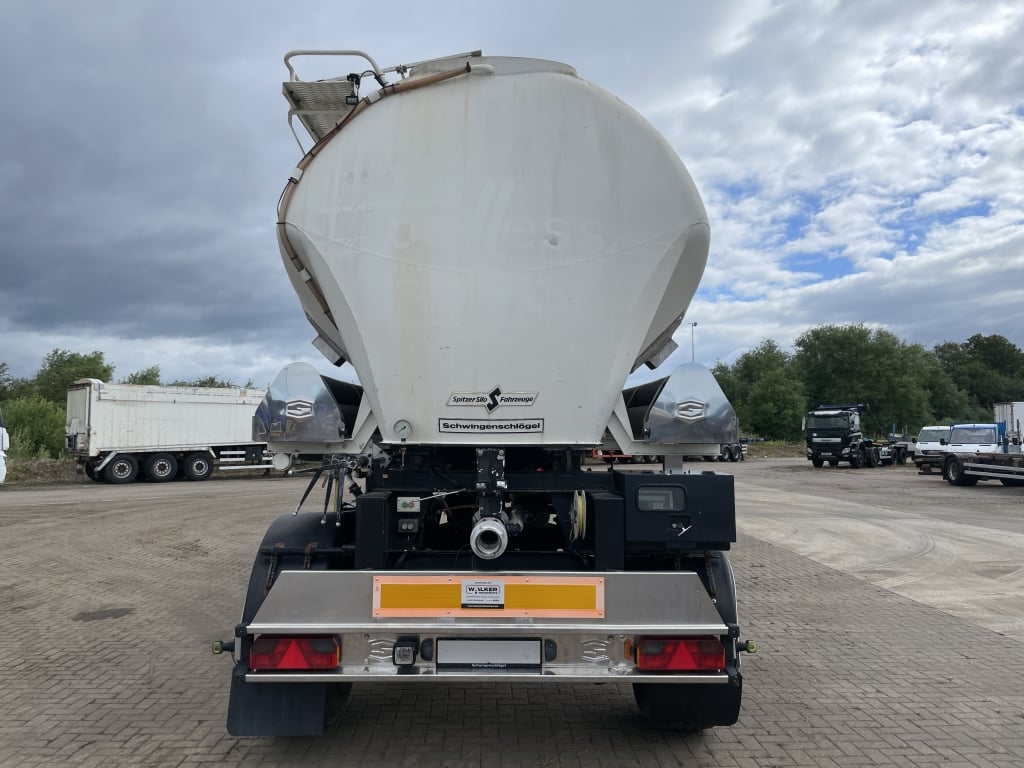 SPITZER LITRE SINGLE AXLE CEMENT TANKER/BLOWER TRAILER – 2006 – C441576