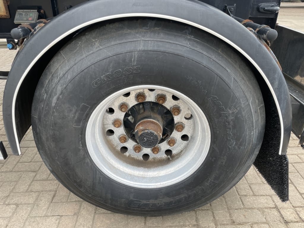 SPITZER LITRE SINGLE AXLE CEMENT TANKER/BLOWER TRAILER – 2006 – C441576