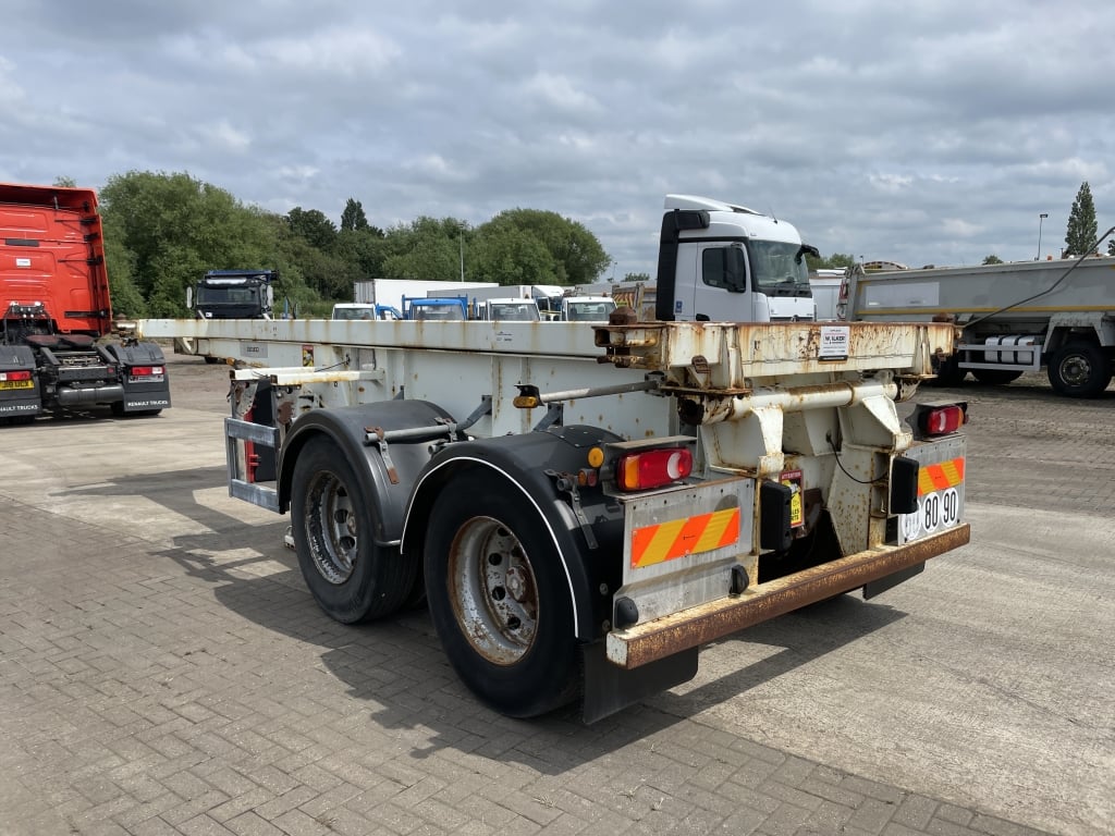 ROBUSTE KAISER TANDEM AXLE 20FT TIPPING SKELETAL TRAILER – 2005 – C631822