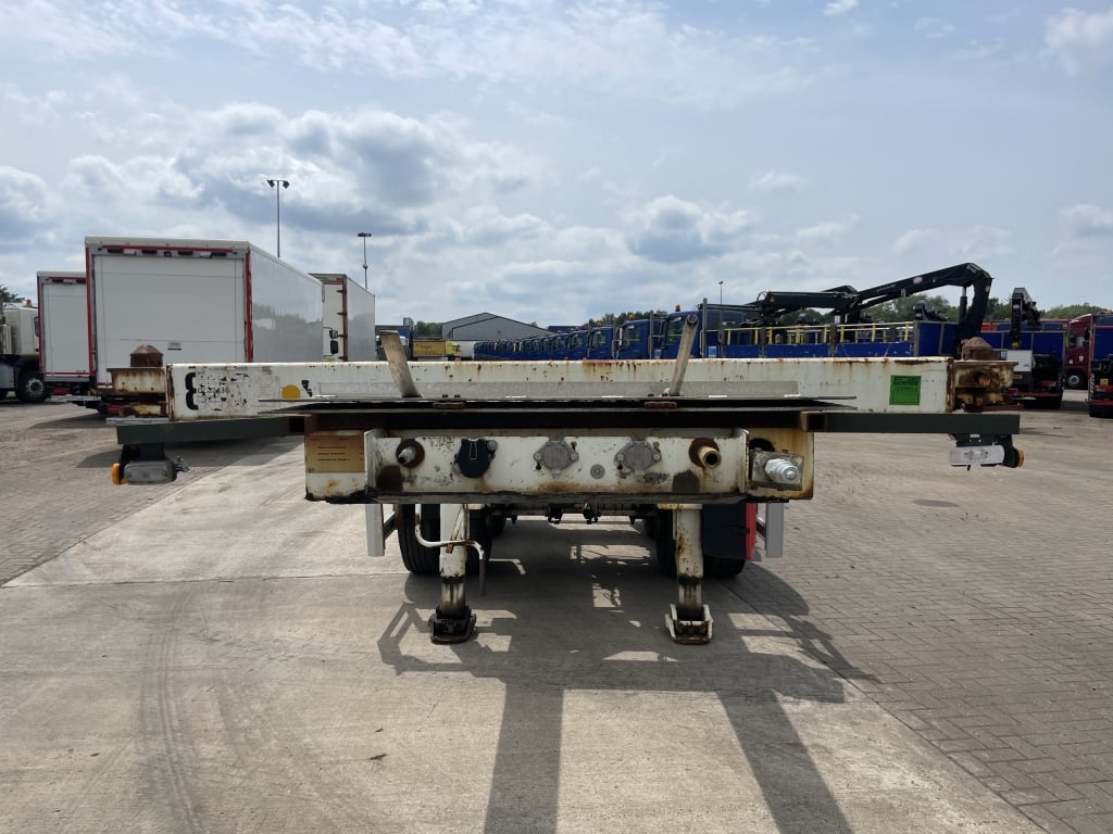 ROBUSTE KAISER TANDEM AXLE 20FT TIPPING SKELETAL TRAILER – 2005 – C631822