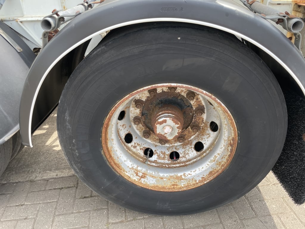 ROBUSTE KAISER TANDEM AXLE 20FT TIPPING SKELETAL TRAILER – 2005 – C631822