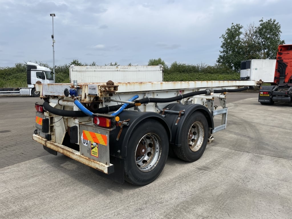 ROBUSTE KAISER TANDEM AXLE 20FT TIPPING SKELETAL TRAILER – 2004 – C631823