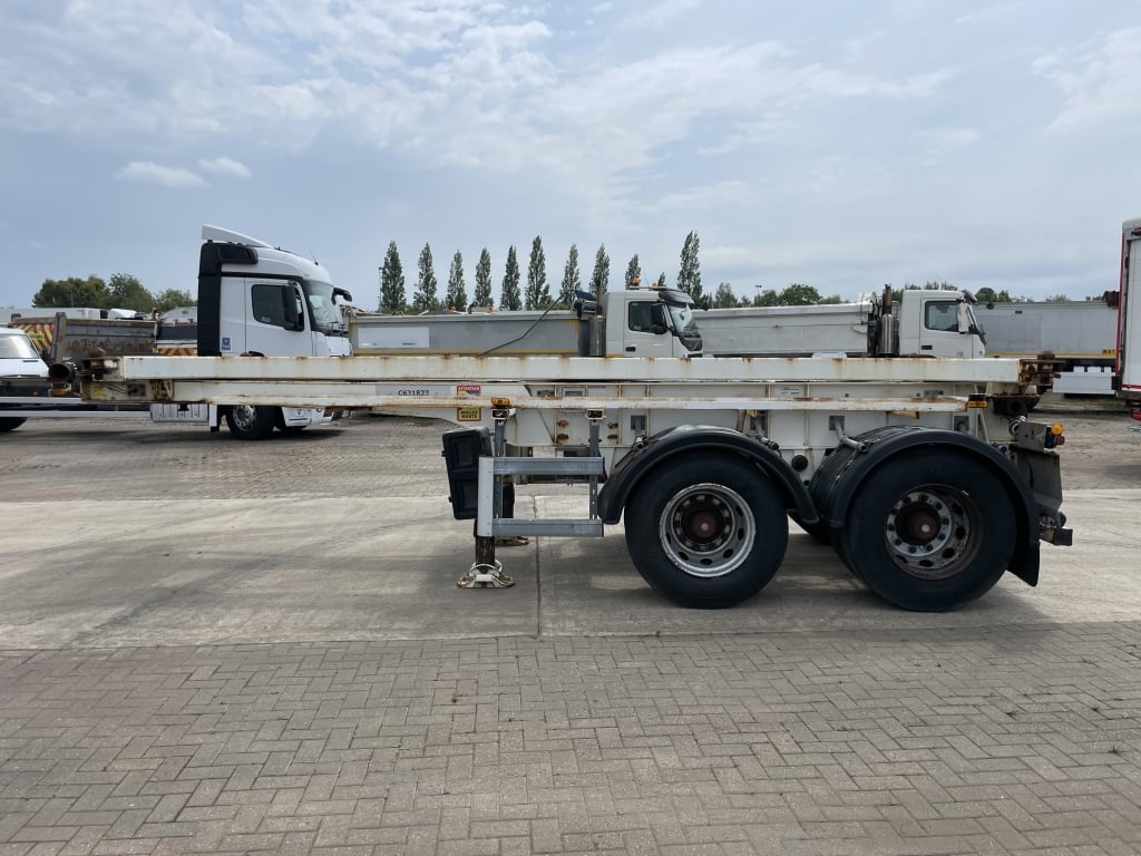 ROBUSTE KAISER TANDEM AXLE 20FT TIPPING SKELETAL TRAILER – 2004 – C631823