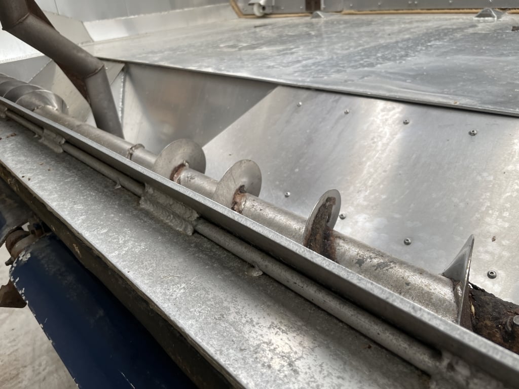 DAF CF450 8X2 TRIDEM BENNE BASCULANTE/SOUFFLEUSE EN ALUMINIUM POUR MARCHANDISES EN VRAC – 2018 – DN68 URW