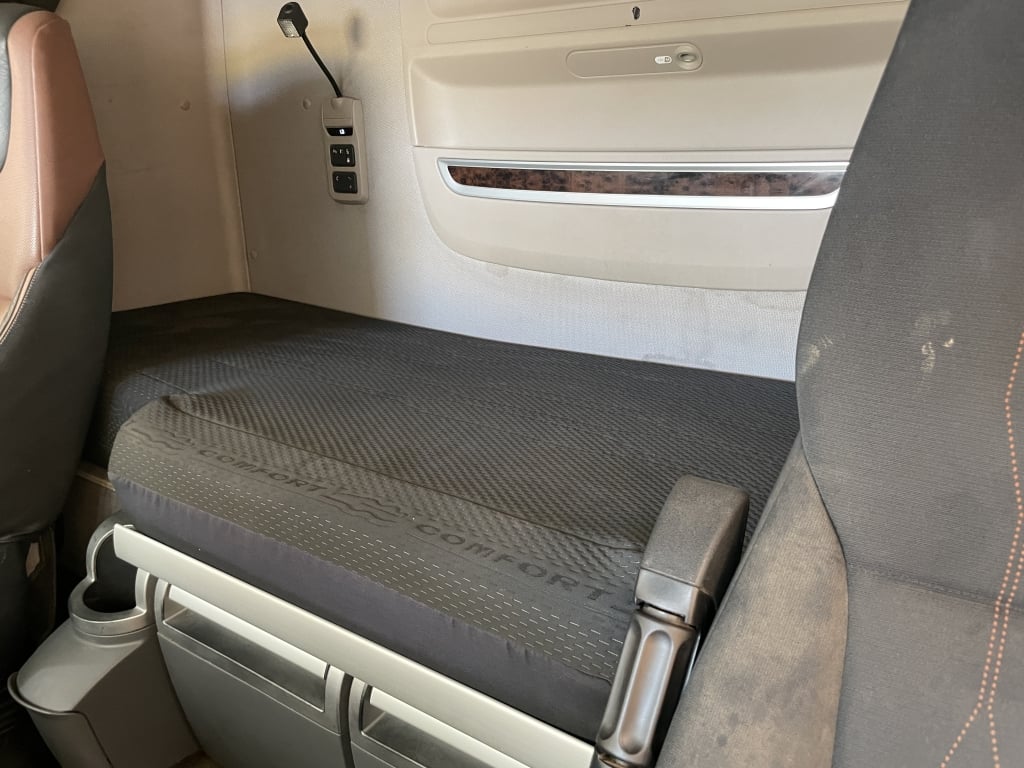 DAF XF480 *EURO 6* CABINE SPACE, TRACTEUR ROULANT 6X2 À ESSIEU SUIVANT – 2018 – FJ18, NEUF SOUS EMBALLAGE D'ORIGINE