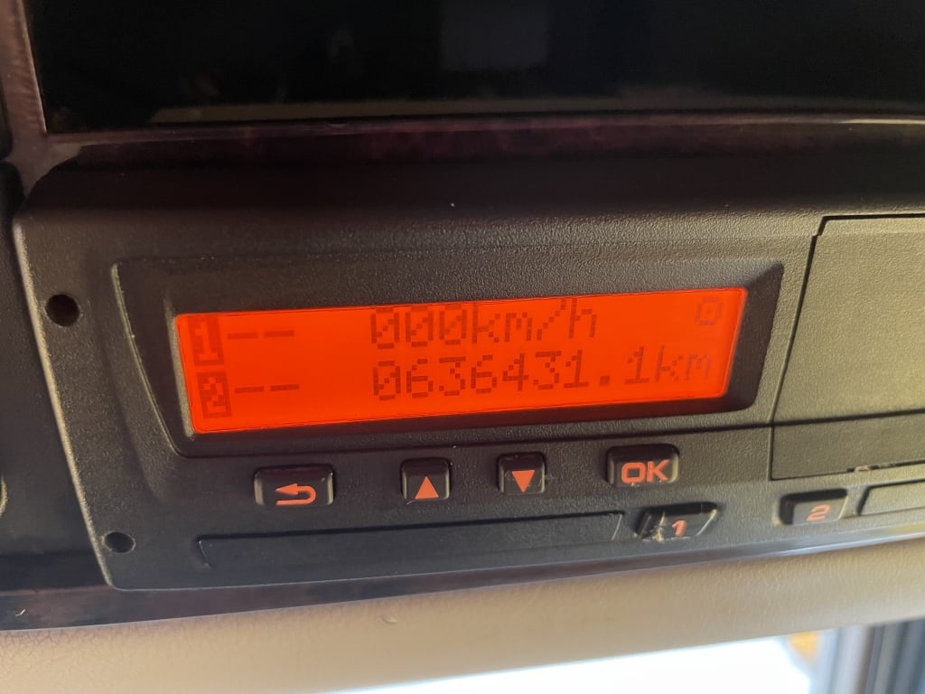 DAF XF480 *EURO 6* CABINE SPACE, TRACTEUR ROULANT 6X2 À ESSIEU SUIVANT – 2018 – FJ18, NEUF SOUS EMBALLAGE D'ORIGINE