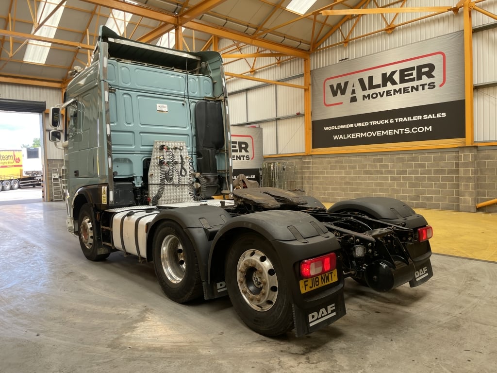 DAF XF480 *EURO 6* CABINE SPACE, TRACTEUR ROULANT 6X2 À ESSIEU SUIVANT – 2018 – FJ18, NEUF SOUS EMBALLAGE D'ORIGINE