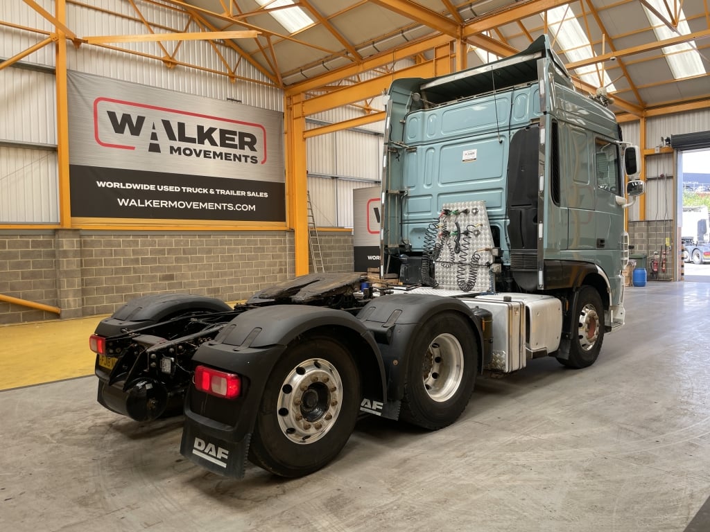DAF XF480 *EURO 6* CABINE SPACE, TRACTEUR ROULANT 6X2 À ESSIEU SUIVANT – 2018 – FJ18, NEUF SOUS EMBALLAGE D'ORIGINE