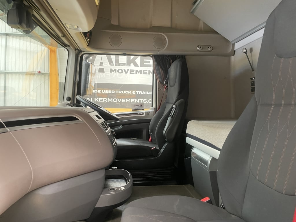 DAF XF106 530 *EURO 6* SUPER SPACE, 6X2 TAG AXLE TRACTOR UNIT – 2019 – NX19 OFU