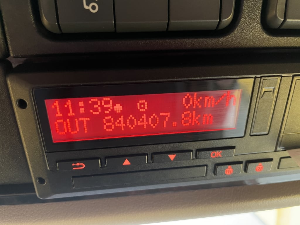 DAF XF106 480 SUPERSPACE *EURO 6* 6X2 TRACTOR UNIT – 2018 – WK68 AYW