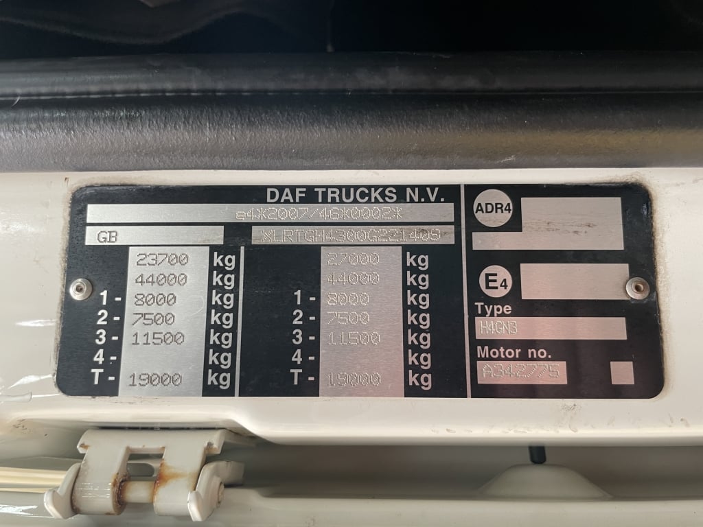 DAF XF106 480 SUPERSPACE *EURO 6* 6X2 TRACTOR UNIT – 2018 – WK68 AYW