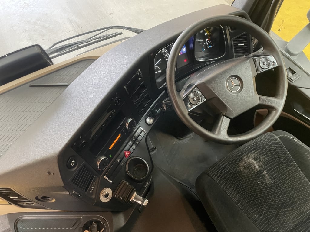 MERCEDES ACTROS 2543 *EURO 6* 6X2 TRACTOR UNIT – 2017 – YA17 NFH