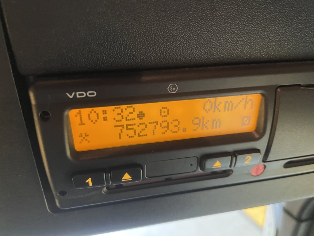 MERCEDES ACTROS 2543 *EURO 6* 6X2 TRACTOR UNIT – 2017 – YA17 NFH