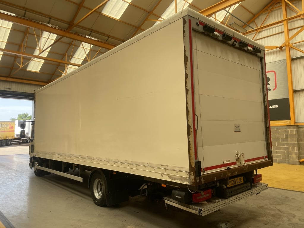 DAF LF180 4X2 *EURO 6* 12 TONNE BOX – 2020 – YY20 GJE*