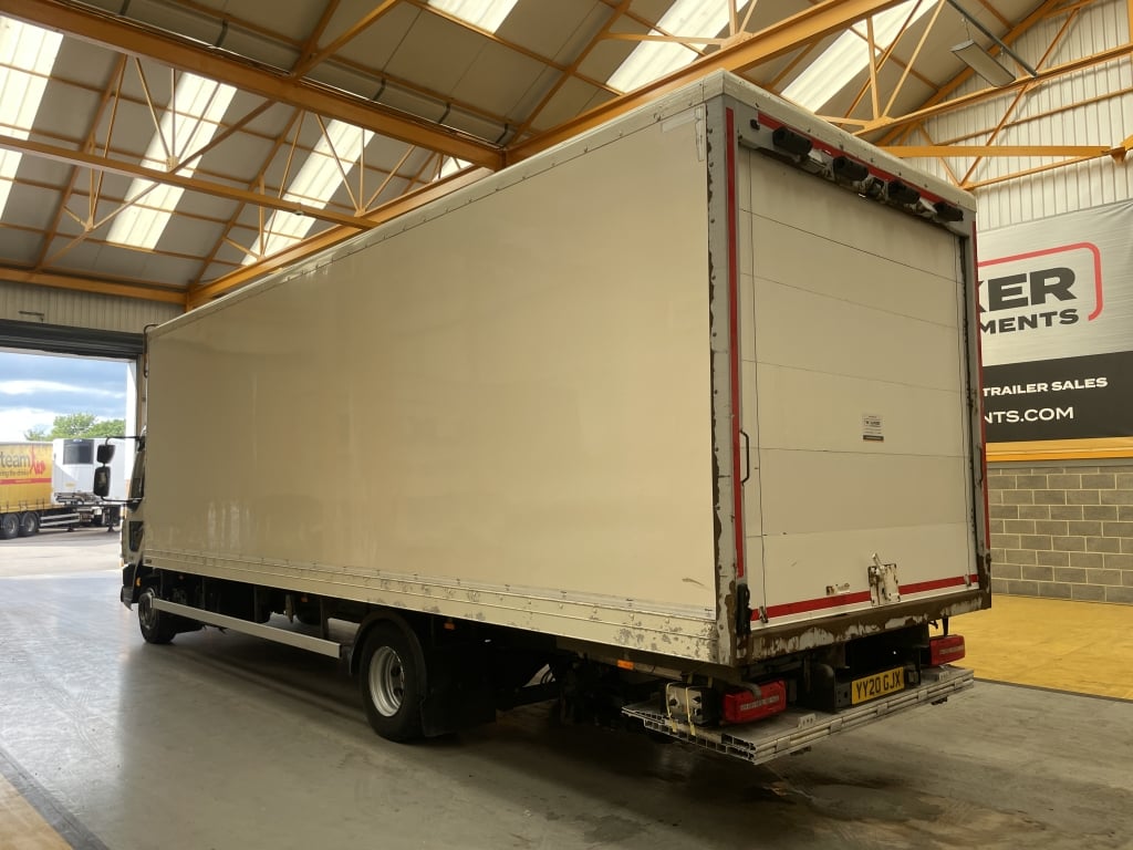 DAF LF180 4X2 *EURO 6* 12 TONNE BOX – 2020 – YY20 GJX