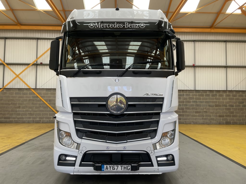 MERCEDES ACTROS 2545 BIGSPACE *EURO 6*, 6X2 TRACTOR UNIT – 2017 – AY67 THG