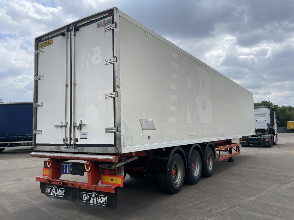 GRAY AND ADAMS 44FT INSULATED BOX TRAILER – 2003 – C115666