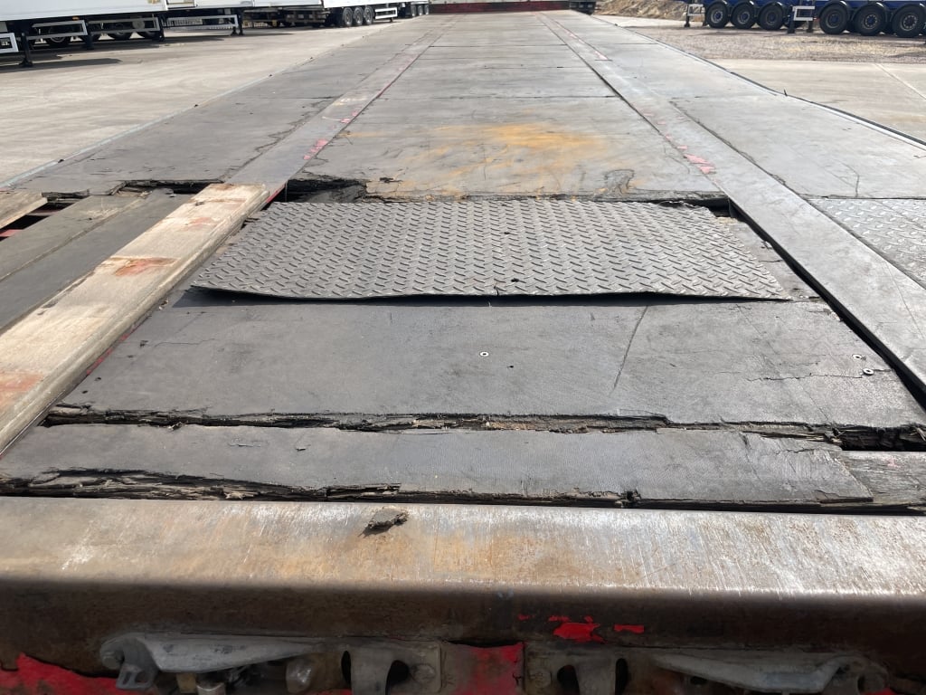 SDC 45FT FLATBED TRAILER – 2012 – C328333