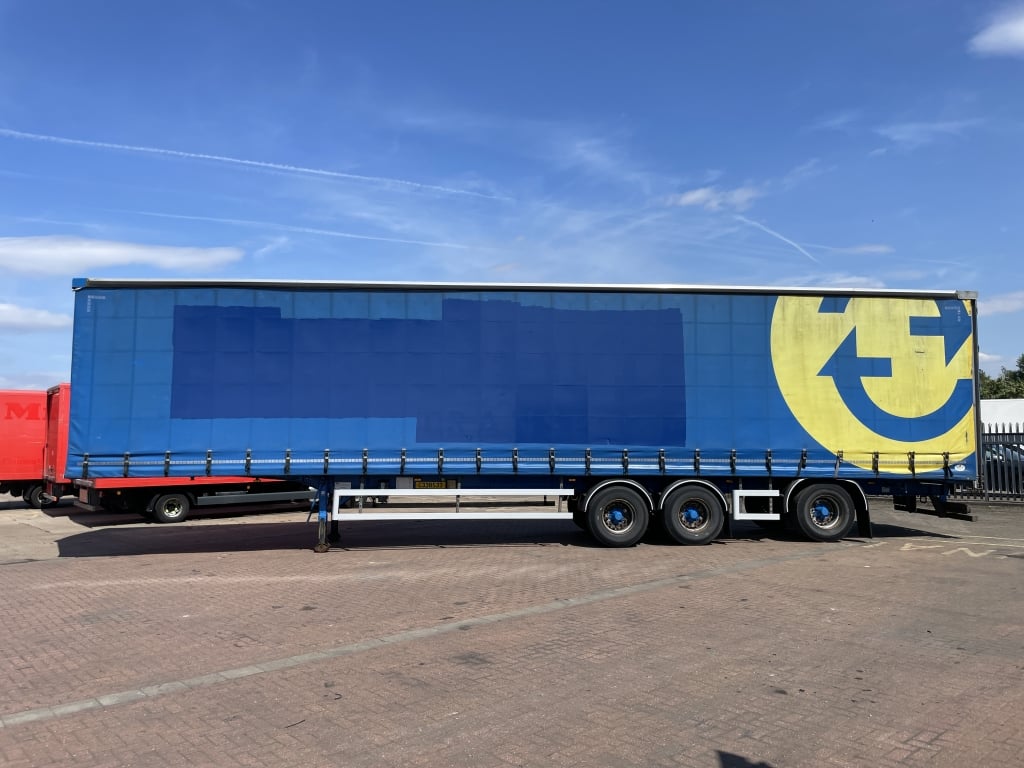 SDC 51FT/15.65M LST CURTAINSIDE TRAILER – 2013 – C330533