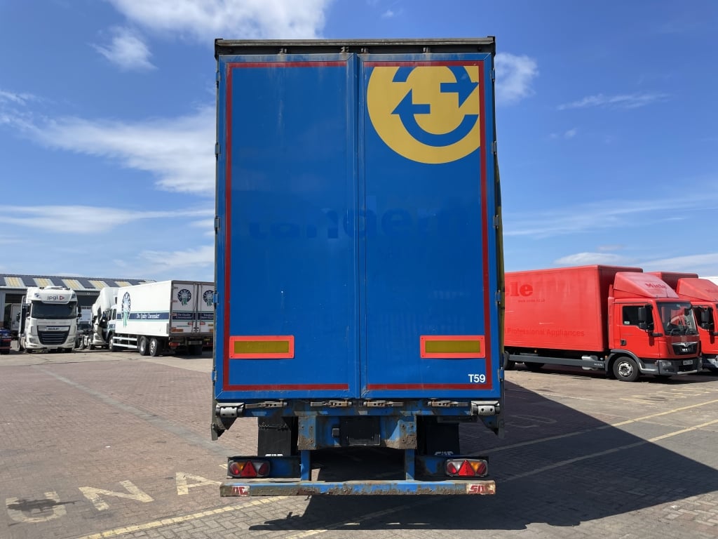 SDC 51FT/15.65M LST CURTAINSIDE TRAILER – 2013 – C330533