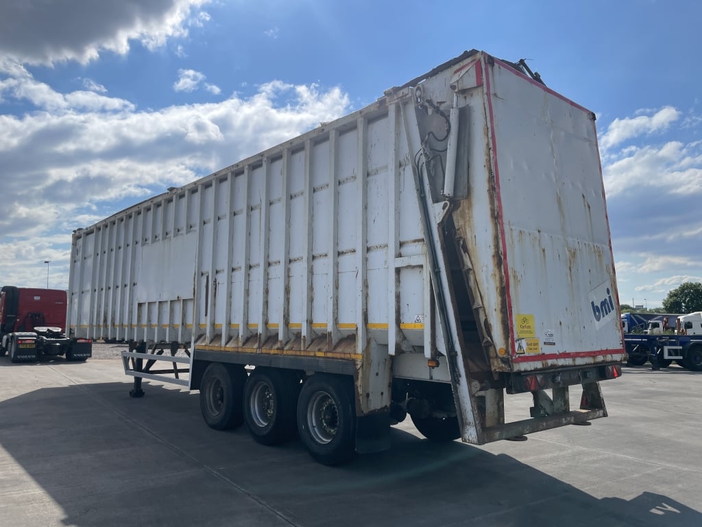 BMI 110 CU-YD STEEL EJECTOR TRAILER – 2014 – C362111