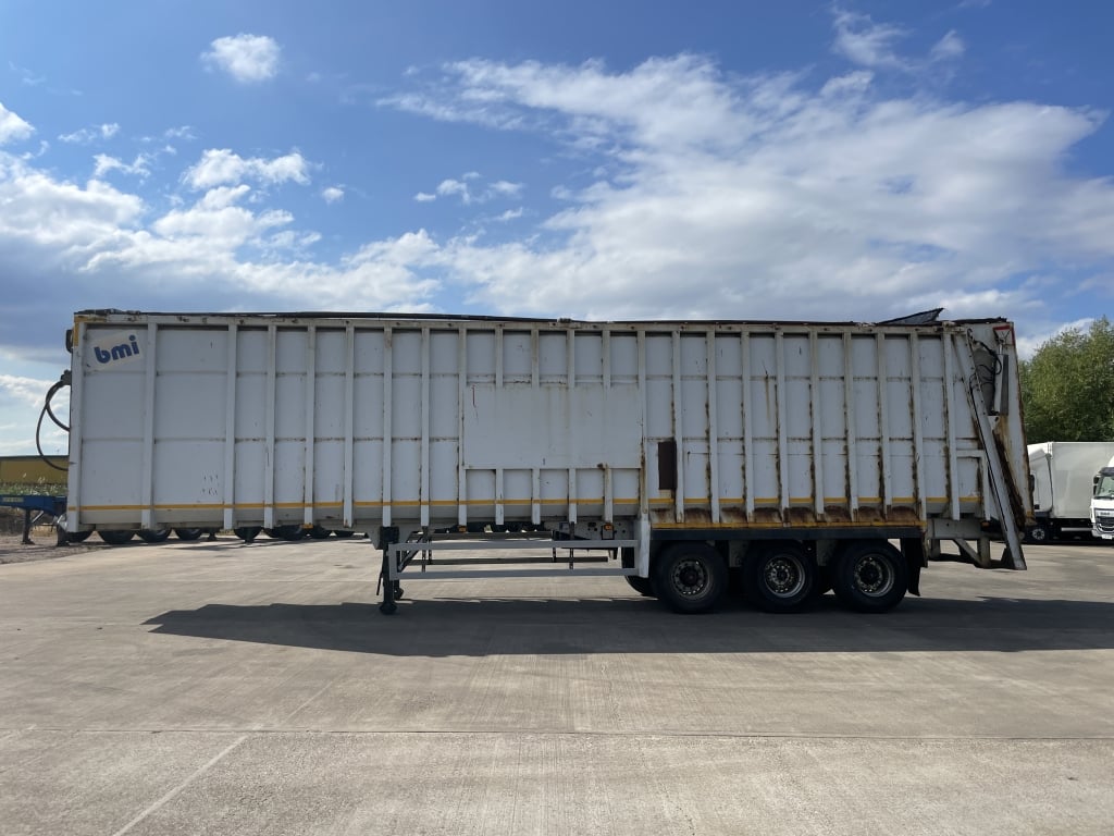 BMI 110 CU-YD STEEL EJECTOR TRAILER – 2014 – C362111