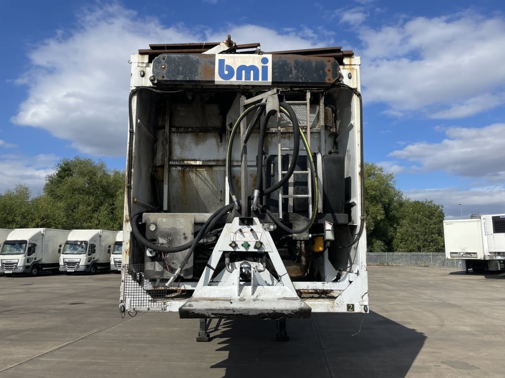 BMI 110 CU-YD STEEL EJECTOR TRAILER – 2014 – C362111