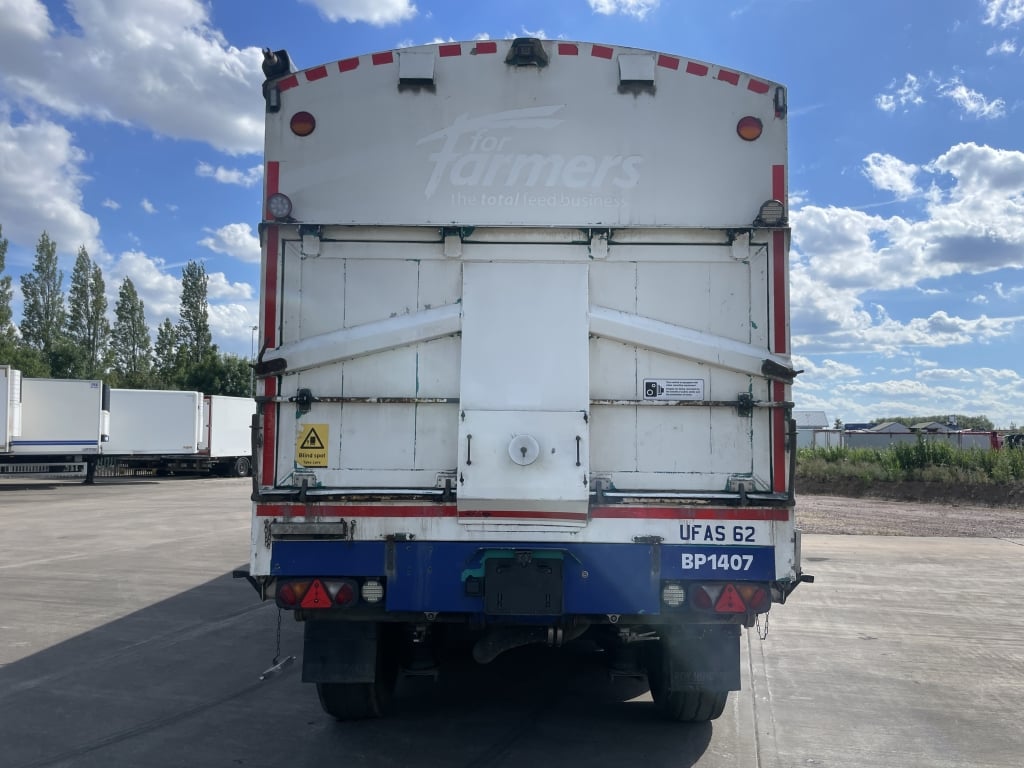 MULDOON ALUMINIMUM BULK TIPPING/BLOWER TRAILER – 2013 – C368790