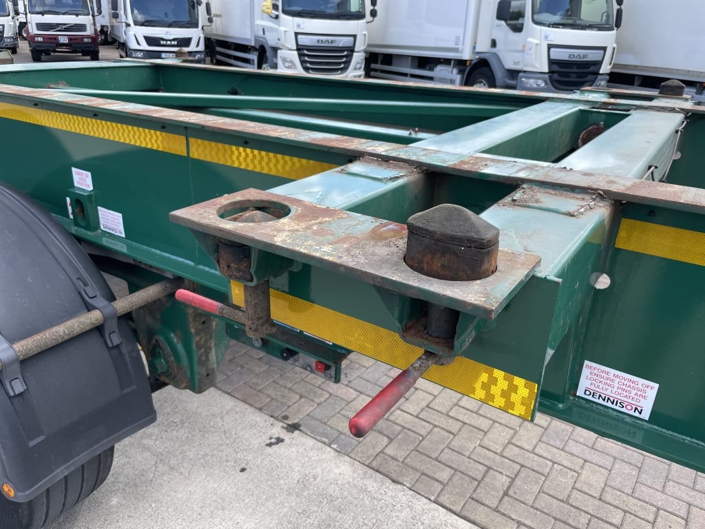 DENNISON LOCK AND GO SLIDING SKELETAL TRAILER – 2014 – C385449